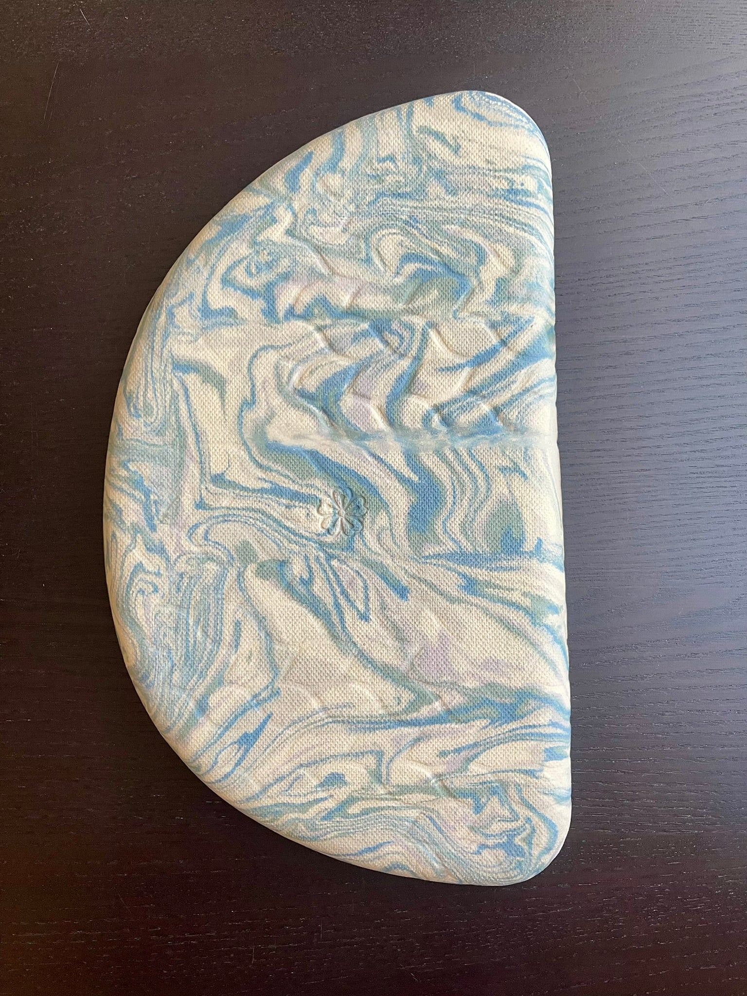 Large Crescent Dish