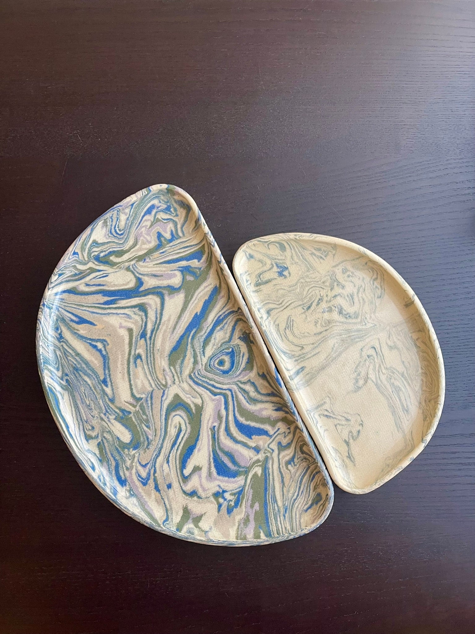 Large Crescent Dish
